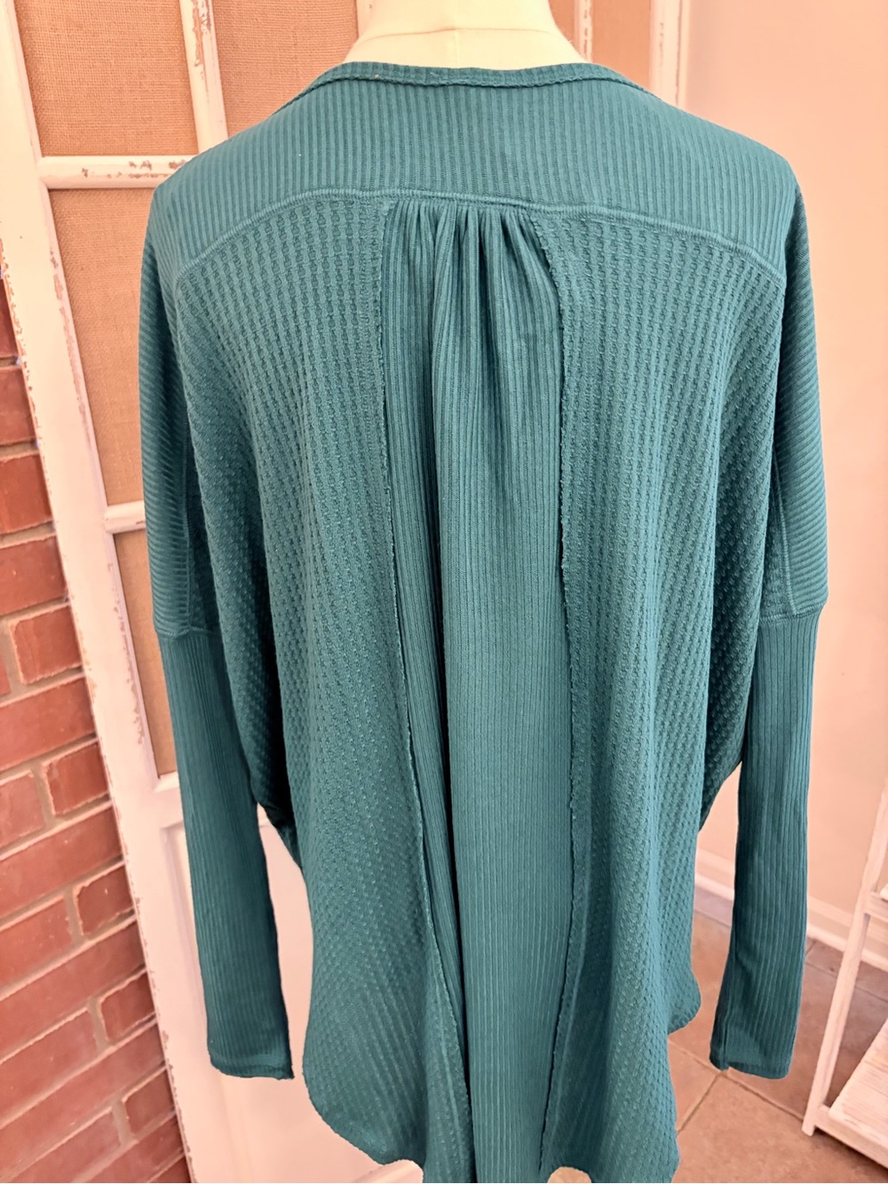 Free People NWT Teal Waffle Knit Ribbed Henley Oversized Tunic Top S - Picture 4 of 7